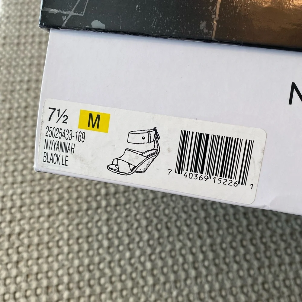 Nine West Yannah Wedge Sandal - Picture 3 of 7